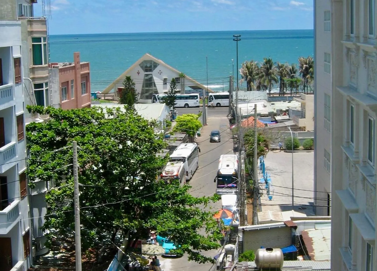 Nguyen Ha Hotel Vung Tau 0*,  Vietnam